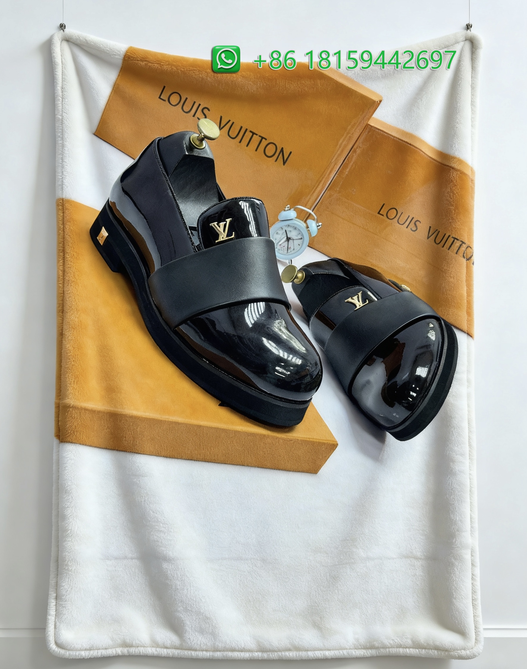 Louis Vuitton Throw Blankets